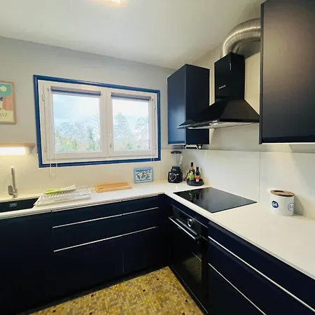 - Les Roses - Balcon Apartment Biarritz